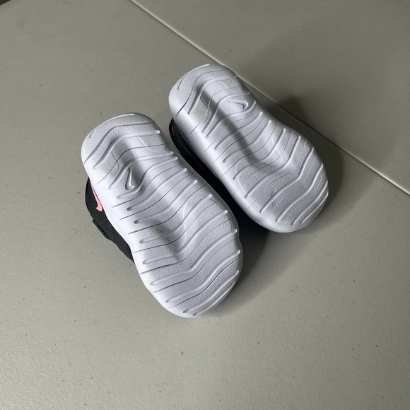 SOLD Nike Flex Contact 3 Vintage Floral Baby 4C - Picture 3 of 3